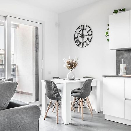 Harmony House - Rho Fiera 6Min - Free Parking - Terrace Appartement Milaan Buitenkant foto
